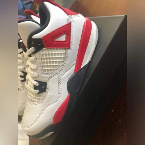 JORDAN 4 RETRO (PS) NEW - Picture 4 of 12